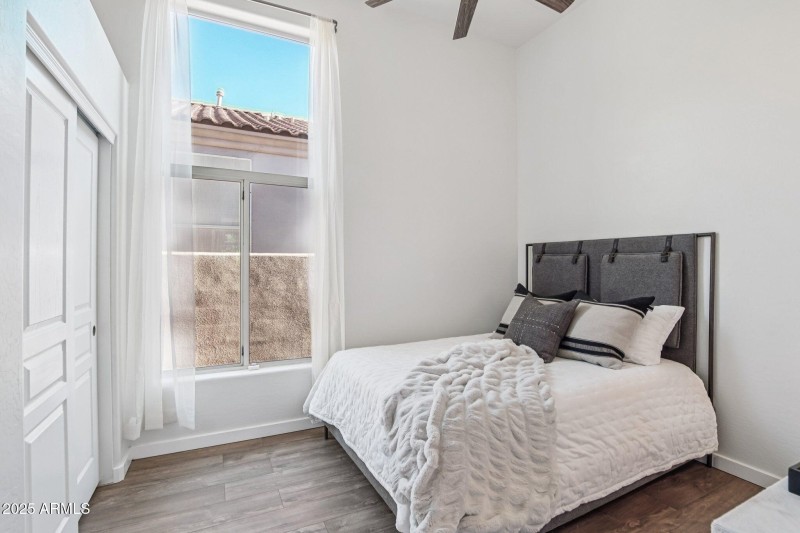 14-web-or-mls-15_020