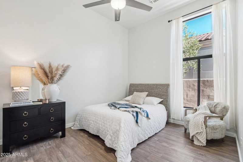 12-web-or-mls-13_018