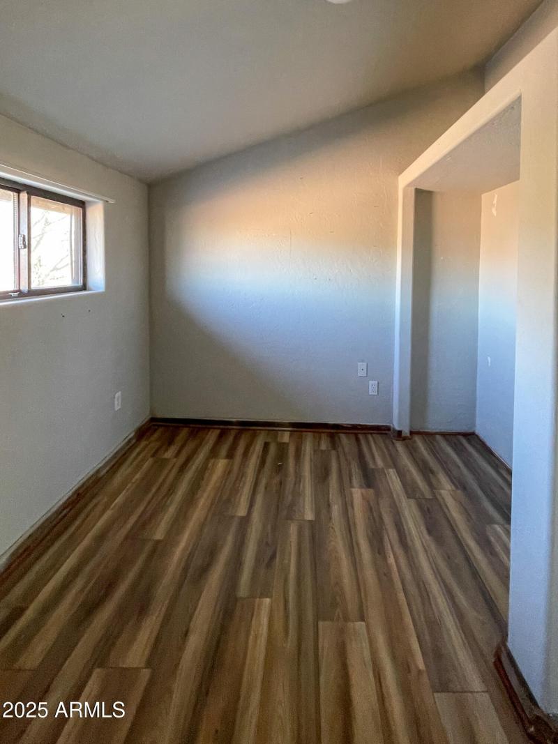16 Bedroom 3