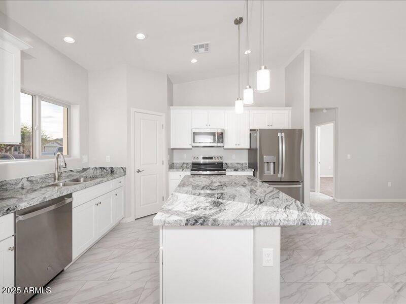 11-9842-W-Pacifico-Drive-11 - Copy