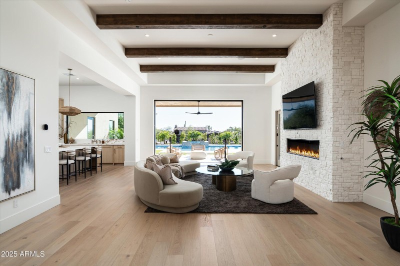 16-27159 N 67th St (16 of 79)