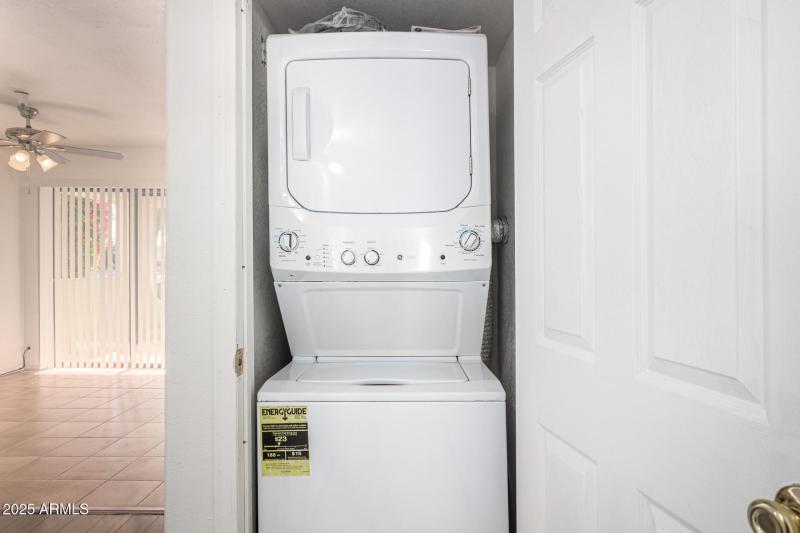 Stackable washer and dryer