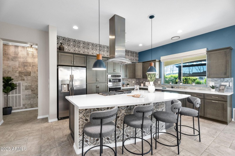 10-web-or-mls-35532 N Sunset Trail-12