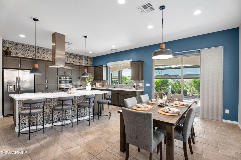 15-web-or-mls-35532 N Sunset Trail-10