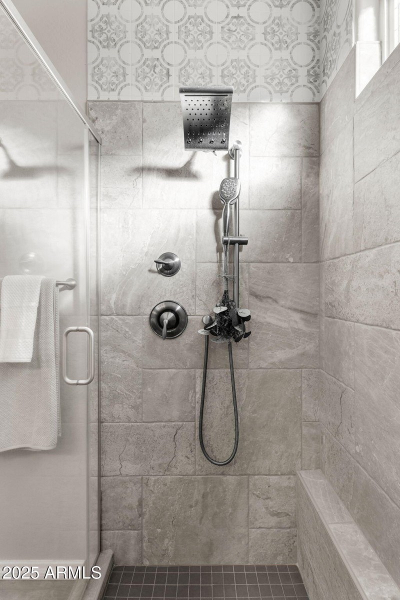 26-web-or-mls-35532 N Sunset Trail-24