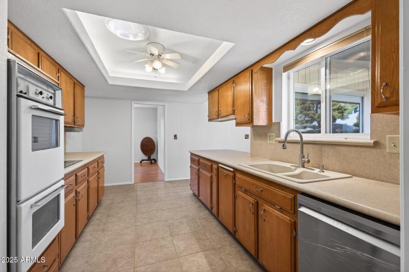 23_10331_W_Prairie_Hills_Cir23_mls