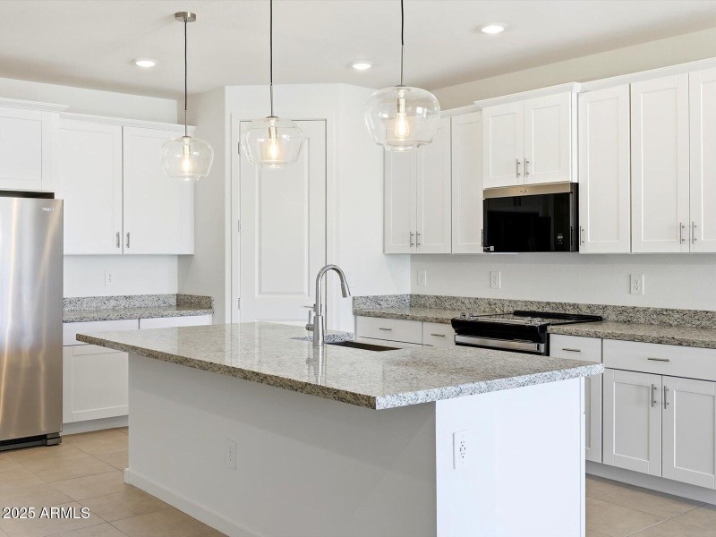 24442 W GROVE Street