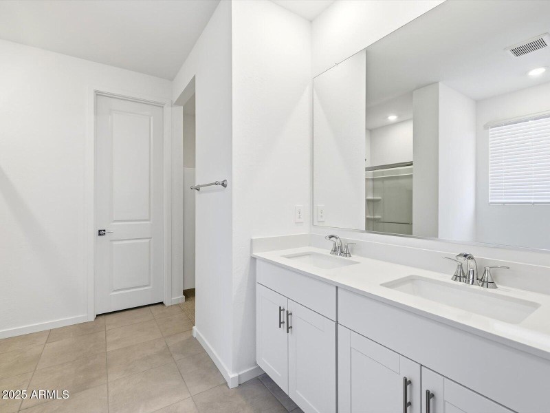 24442 W GROVE Street