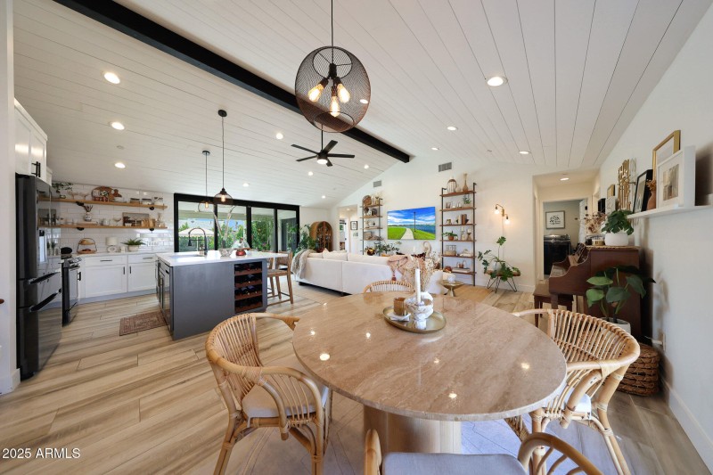 Bright & Open Floor Plan