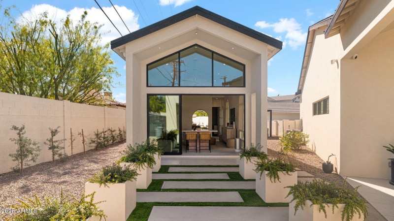 82-web-or-mls-P1243470