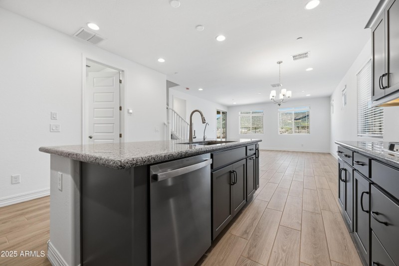 hj-az-phoenix-mystic-discovery-monarch-l