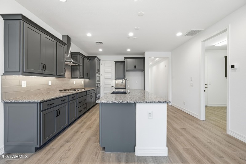 hj-az-phoenix-mystic-discovery-monarch-l