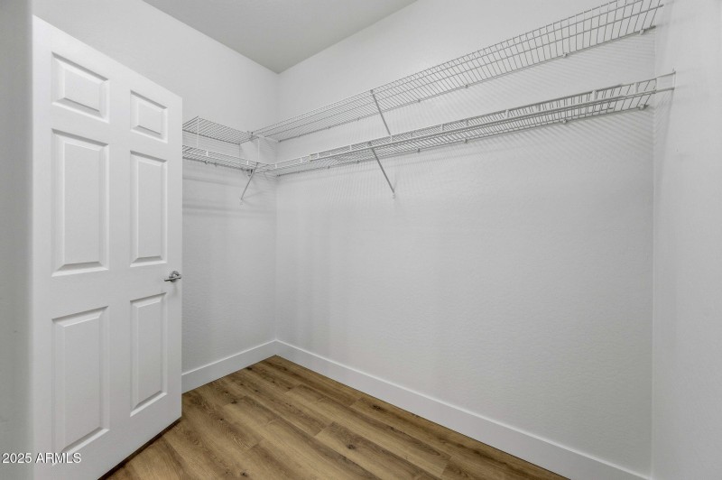 22-web-or-mls-42534 W Heavenly Place-22