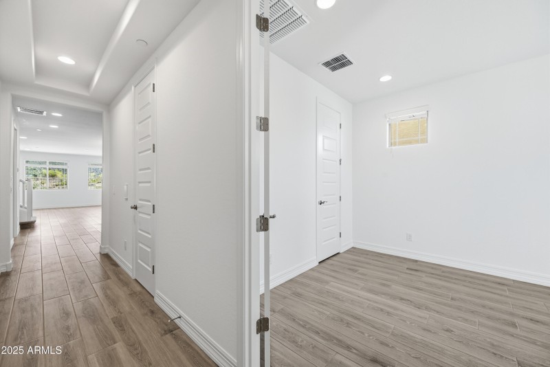 hj-az-phoenix-mystic-discovery-monarch-l