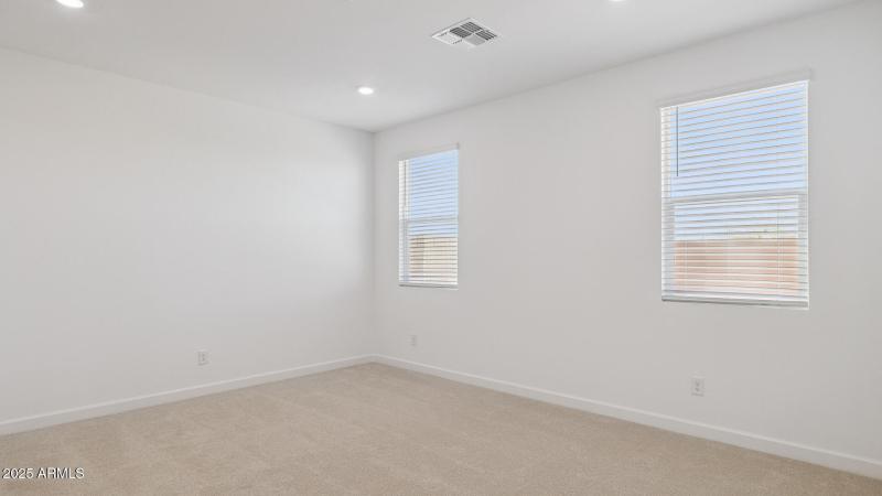 3985_Phoenician_Lot 2078_Aloravita_Peori