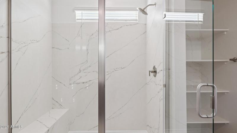 3985_Phoenician_Lot 2078_Aloravita_Peori