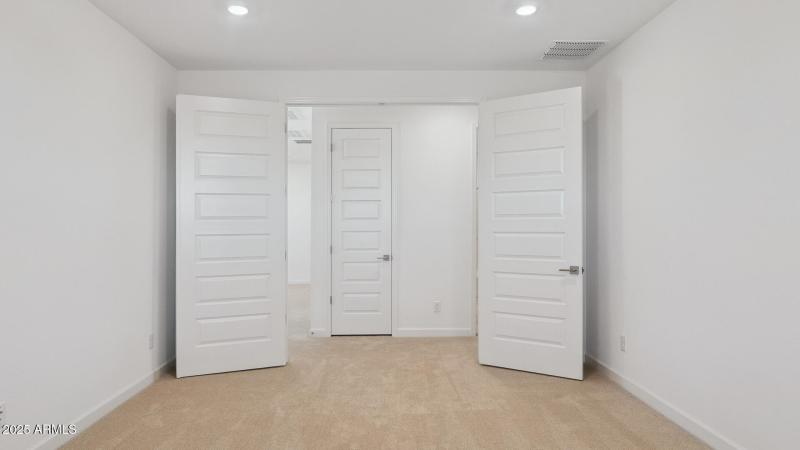 3985_Phoenician_Lot 2078_Aloravita_Peori