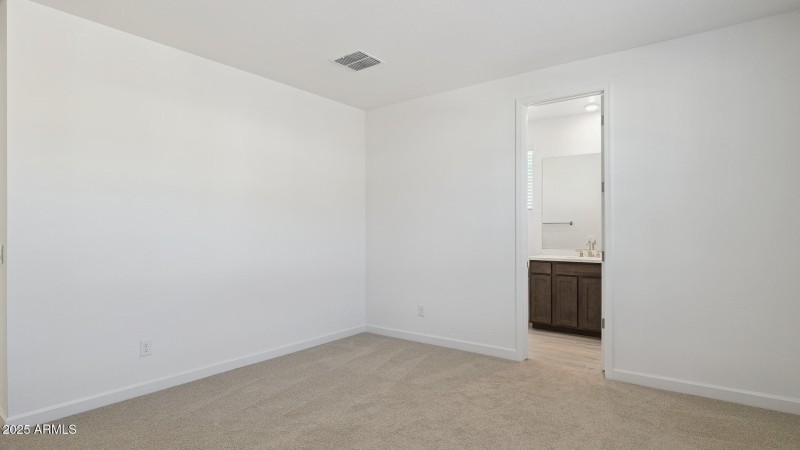 3985_Phoenician_Lot 2081_Aloravita_Peori