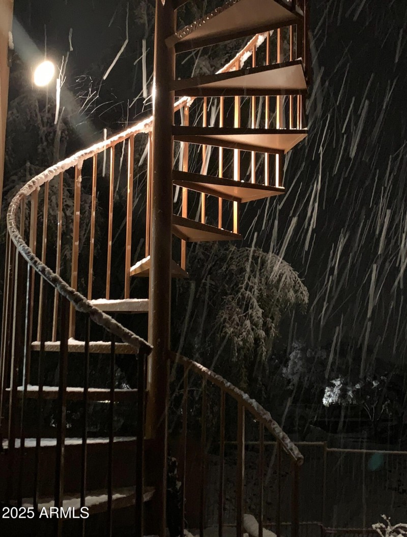 29C9FC21-B68D-4C85-BA6F-9A19B77E94AB