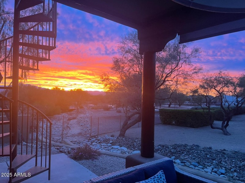 46B23DD0-6EAA-4FB5-8CB9-B1462ED555AA