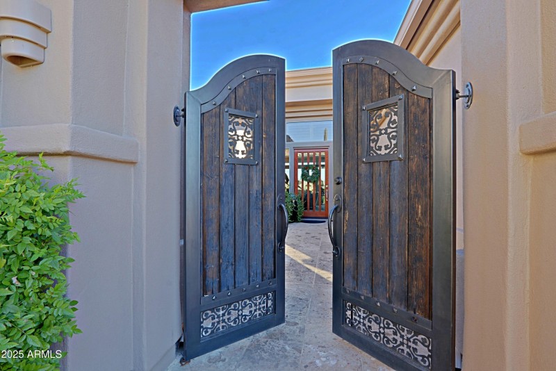 Front 3 - Courtyard Entrance