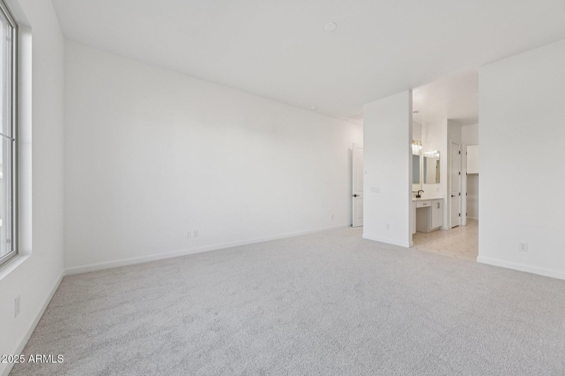 26-web-or-mls-E Stirrup St-S1212-026