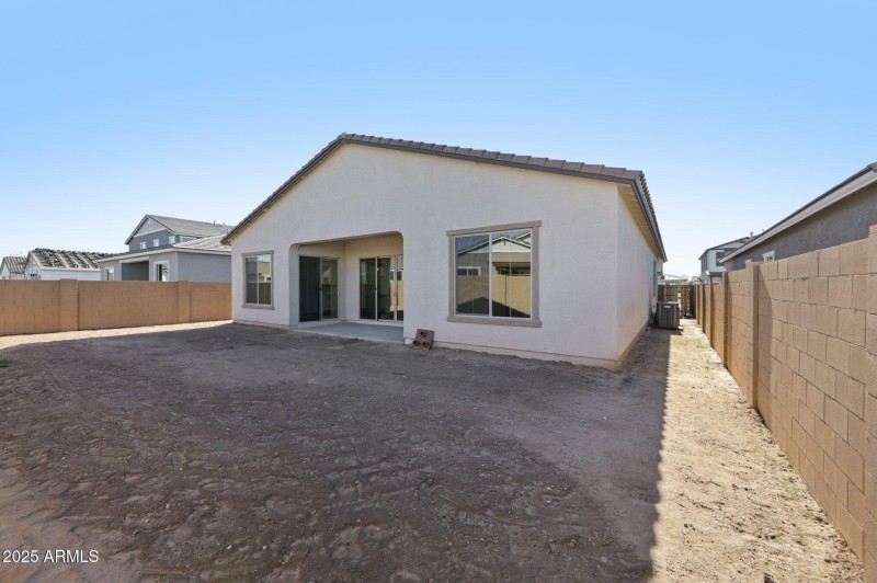 50-web-or-mls-E Stirrup St-S1212-050