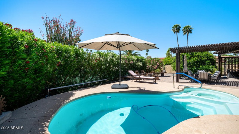 Private Resort-Style Backyard