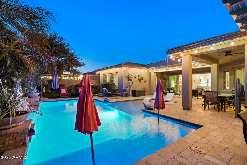 Entertainers Backyard