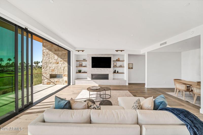 6331 E Phoenician Blvd 6-5