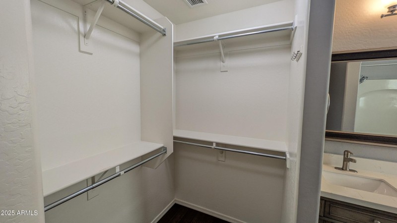 PXL_20251214_181025121