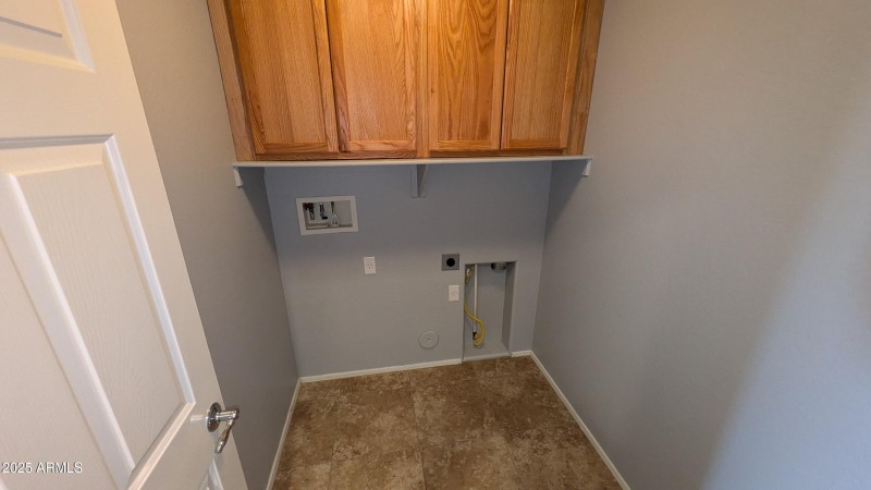 PXL_20251214_182021966