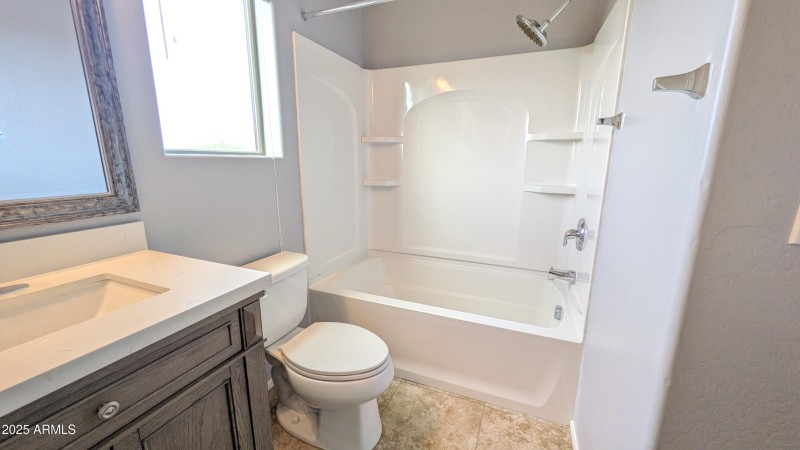 PXL_20251214_182456595