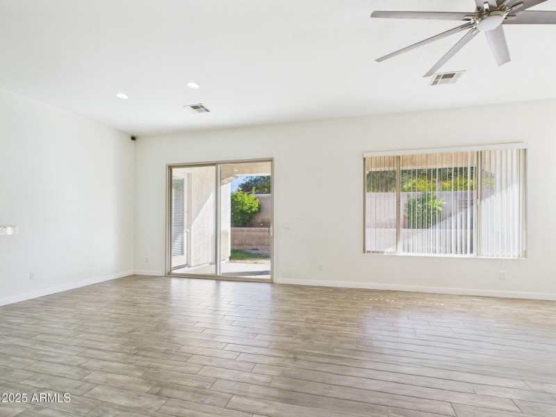 MANGUM-BACKYARD VIEW GROM GR4