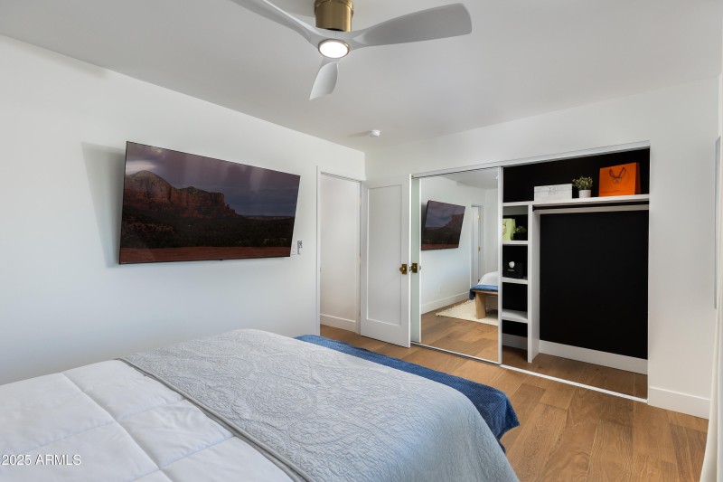 PRIMARY BEDROOM EN-SUITE