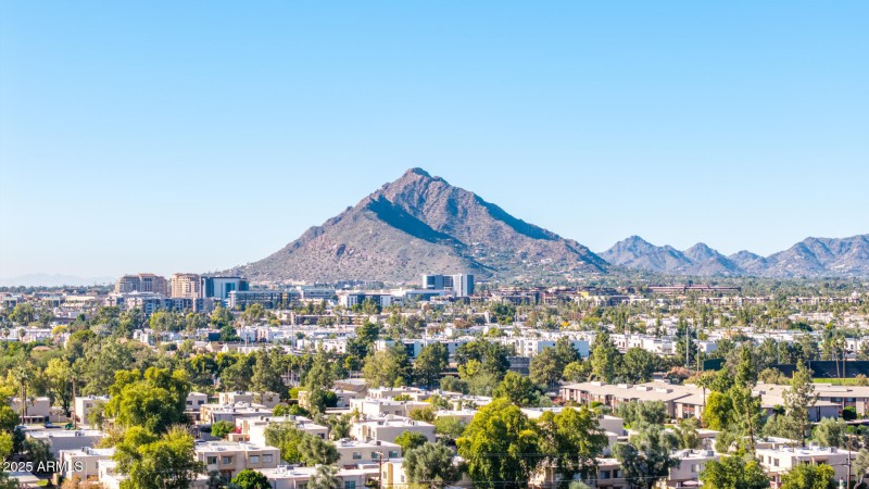 84 Mackenzie Aerials