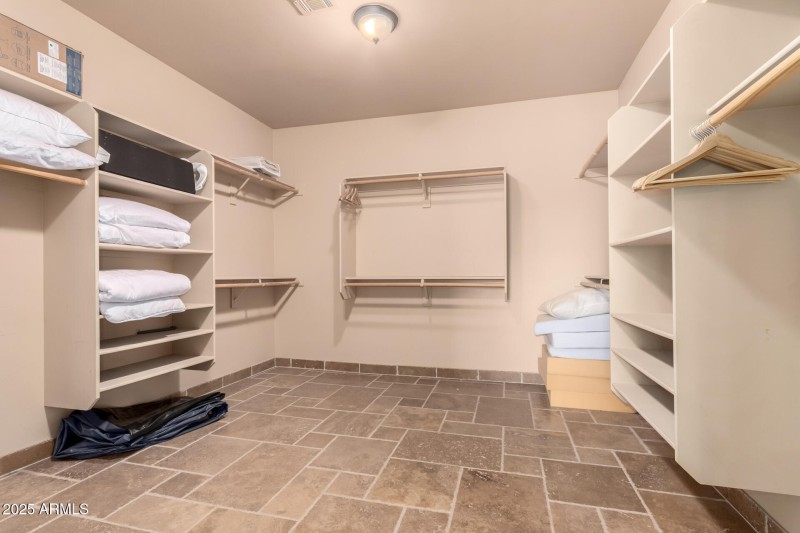 30 - Whispering Wind 5322