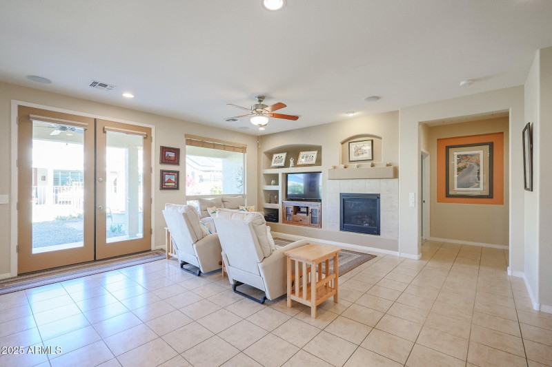 Light Filled Family Room