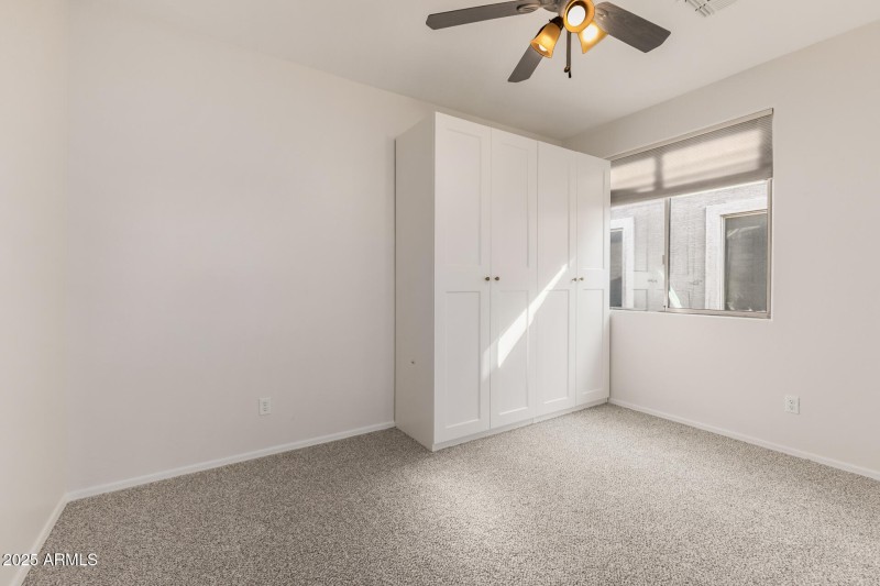 35 Upstairs Middle Bedroom