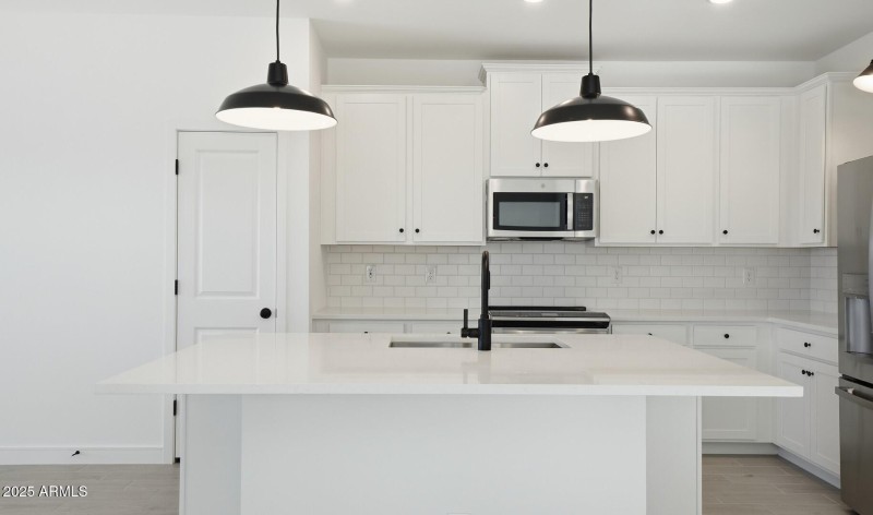 MR Lot #4 Kitchen (3) (Large)