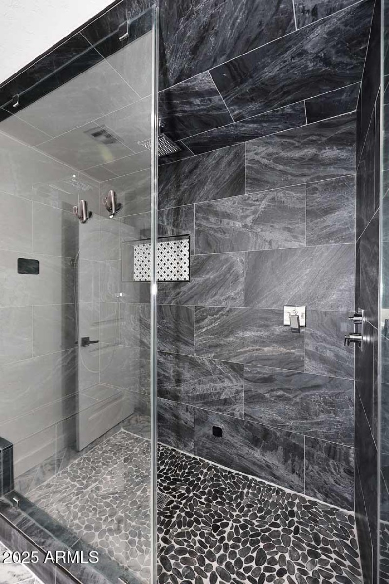 Primary Bath-Dual Head Steam Shower2