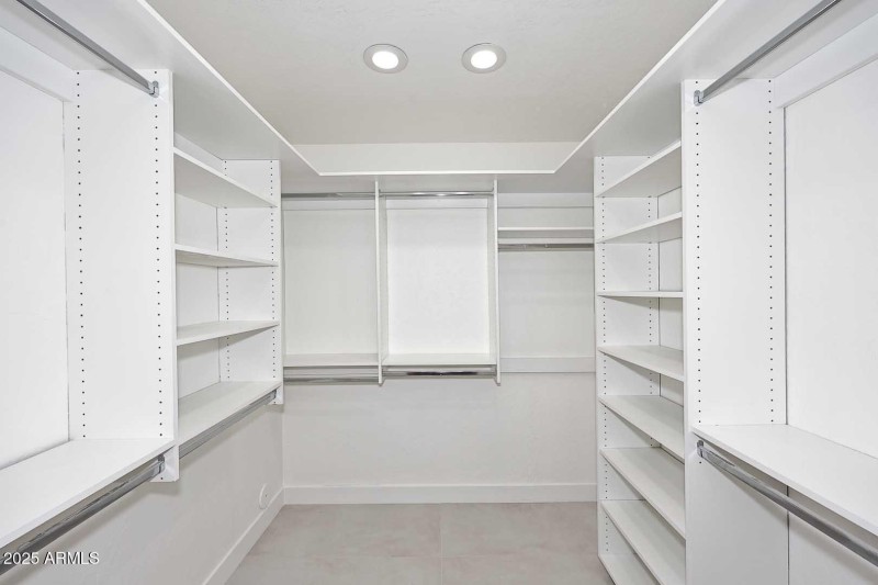 Primary Bedrooom-Closet