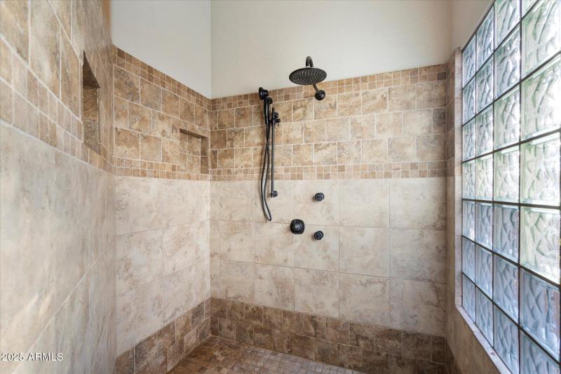 23-Primary Bath-Upgraded 2021