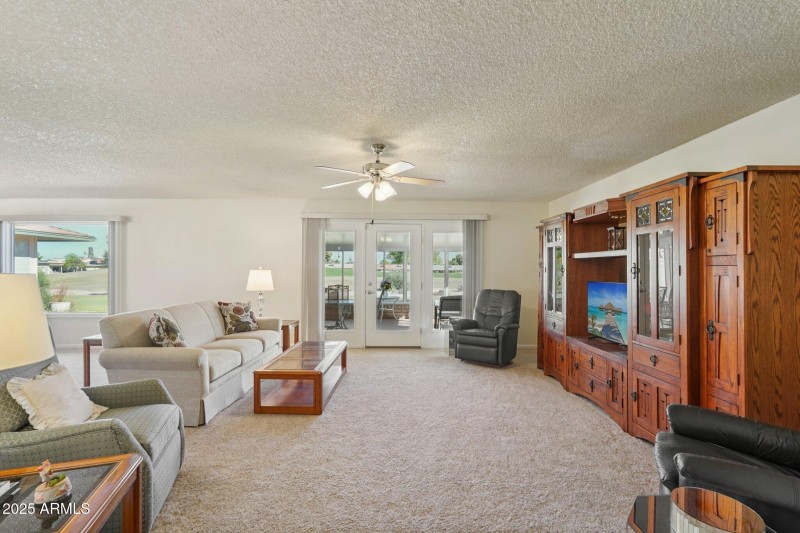 11-web-or-mls-N 103rd Ave-S1412-011