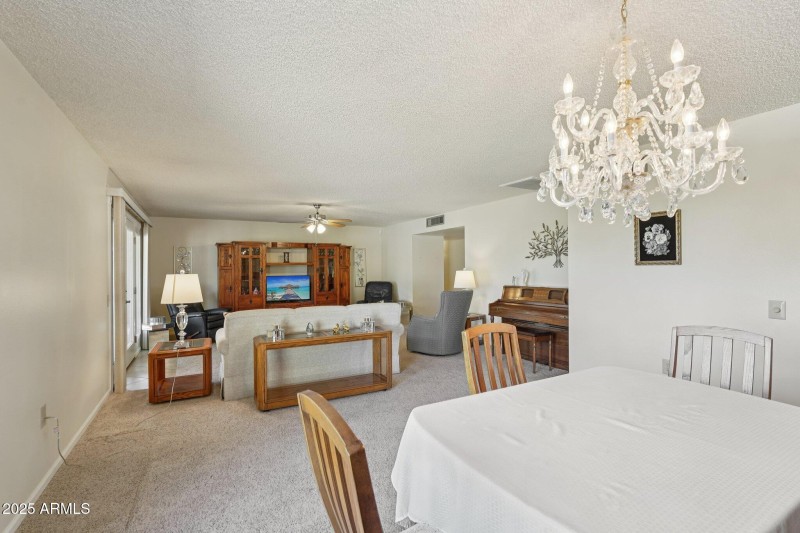 17-web-or-mls-N 103rd Ave-S1412-017