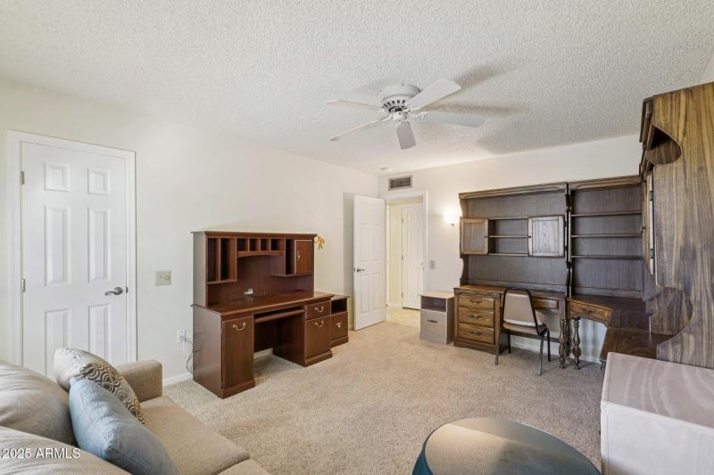 25-web-or-mls-N 103rd Ave-S1412-025