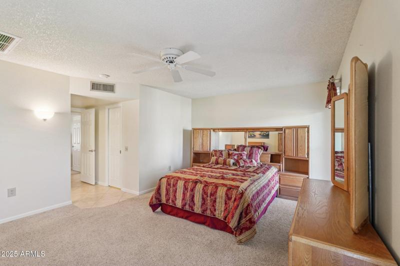 29-web-or-mls-N 103rd Ave-S1412-029