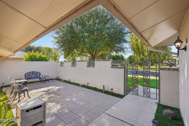 39-web-or-mls-N 103rd Ave-S1412-039