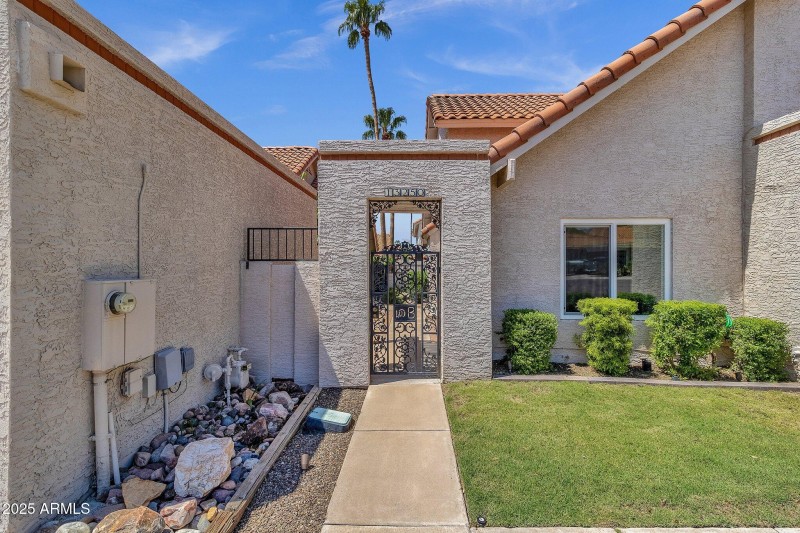 4-web-or-mls-13250-n-91st-st