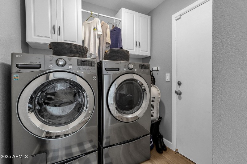 21-web-or-mls-13250-n-91st-st